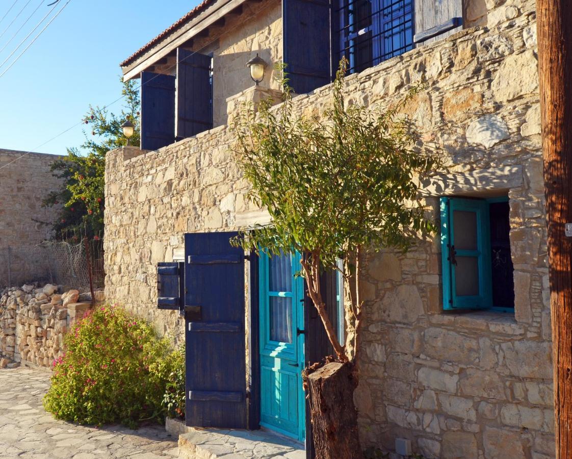 Apokryfo Traditional Guesthouse Lofou Exterior photo